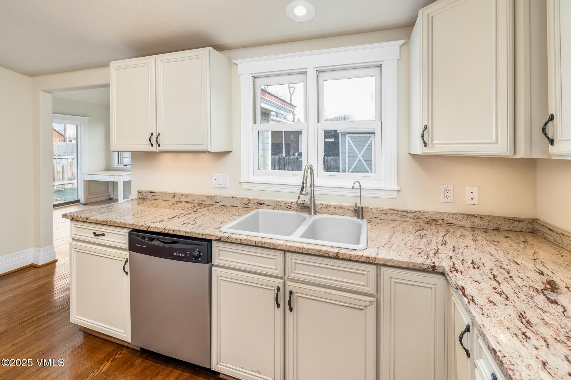 236 Capitol Street Eagle, CO 81631 - Photo 28 of 45 IMG_5070_1