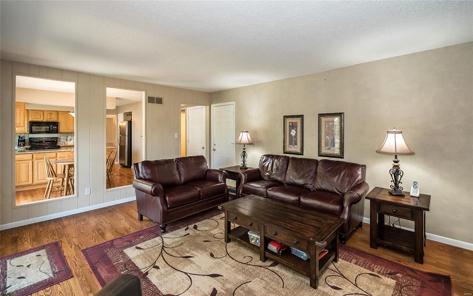 504 Oakton Ridge Court Ballwin, MO 63021 - Photo 22 of 38 Gallery Image 22