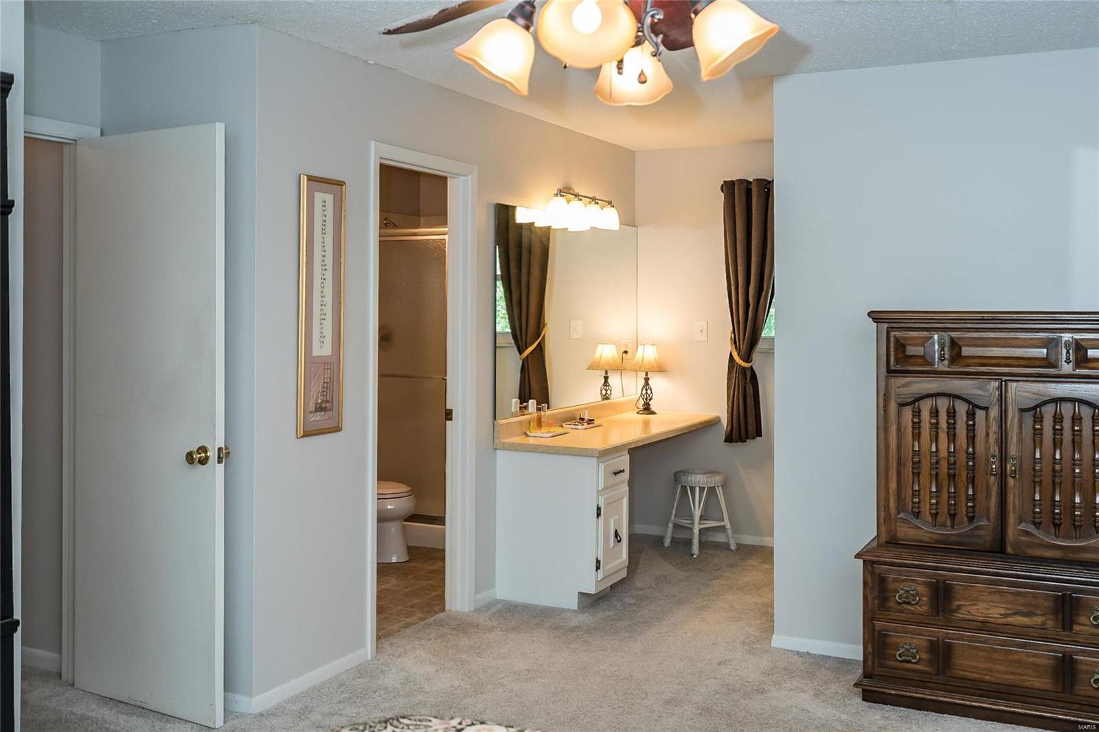 504 Oakton Ridge Court Ballwin, MO 63021 - Photo 26 of 38 Gallery Image 26