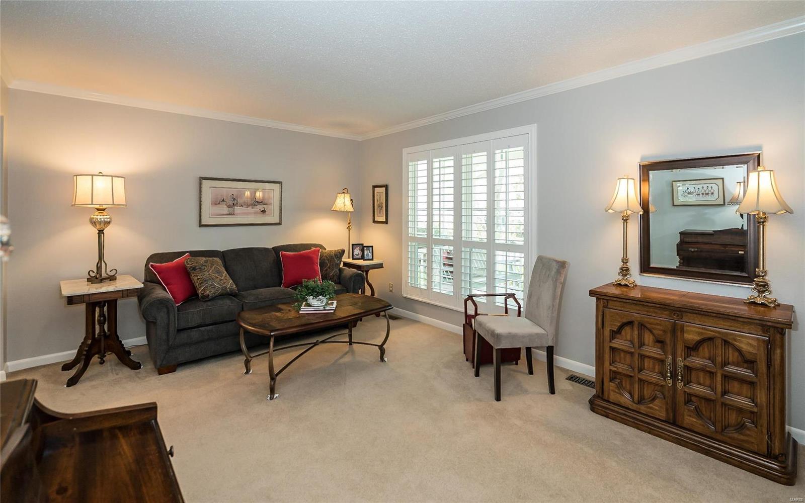 504 Oakton Ridge Court Ballwin, MO 63021 - Photo 7 of 38 Gallery Image 7