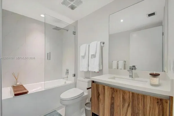 $11,500 | 9901 West Bay Harbor Drive, Unit 401, Bay Harbor Islands, FL 33154