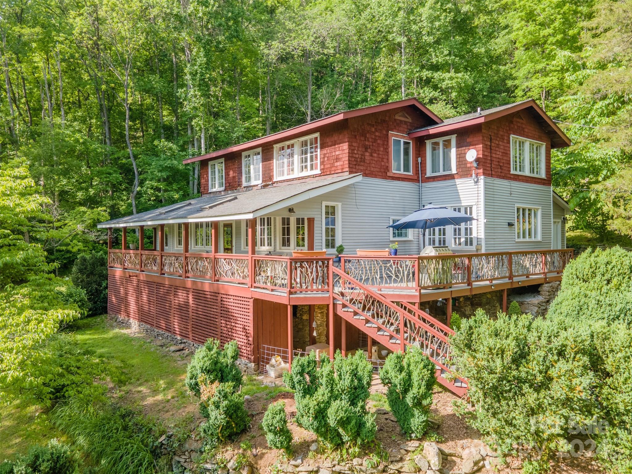 7299 State Rte 107 Cullowhee, NC 28723 - Photo 1 of 48 Gallery Image 1