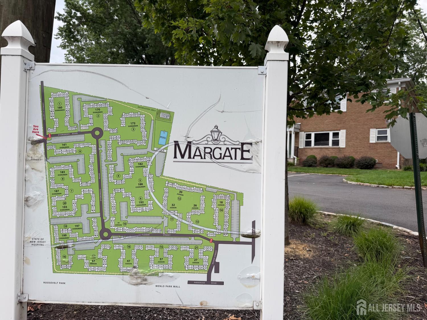 160 Evergreen Road, Unit 20B Edison, NJ 08837 - Photo 26 of 26 Gallery Image 26
