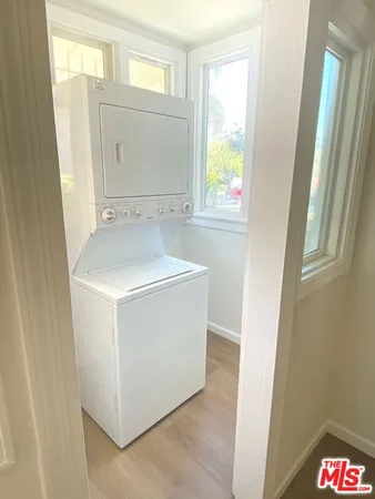 $3,695 | 4770 Edgewood Place, Los Angeles, CA 90019