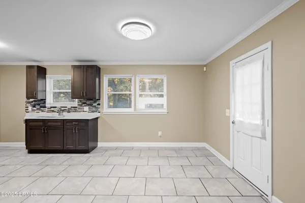 $278,000 | 257 Shanklin Road, Beaufort, SC 29906