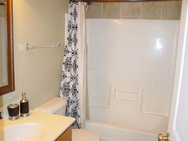 92 Kenilworth Court Romeoville, IL 60446 - Photo 10 of 21