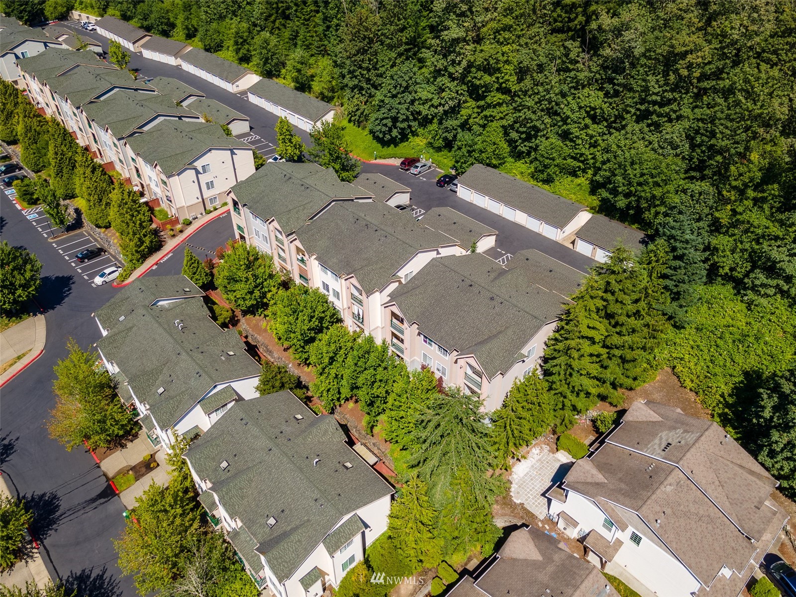 4911 Morris Avenue South, Unit QQ301 Renton, WA 98055 - Photo 26 of 27 Gallery Image 26