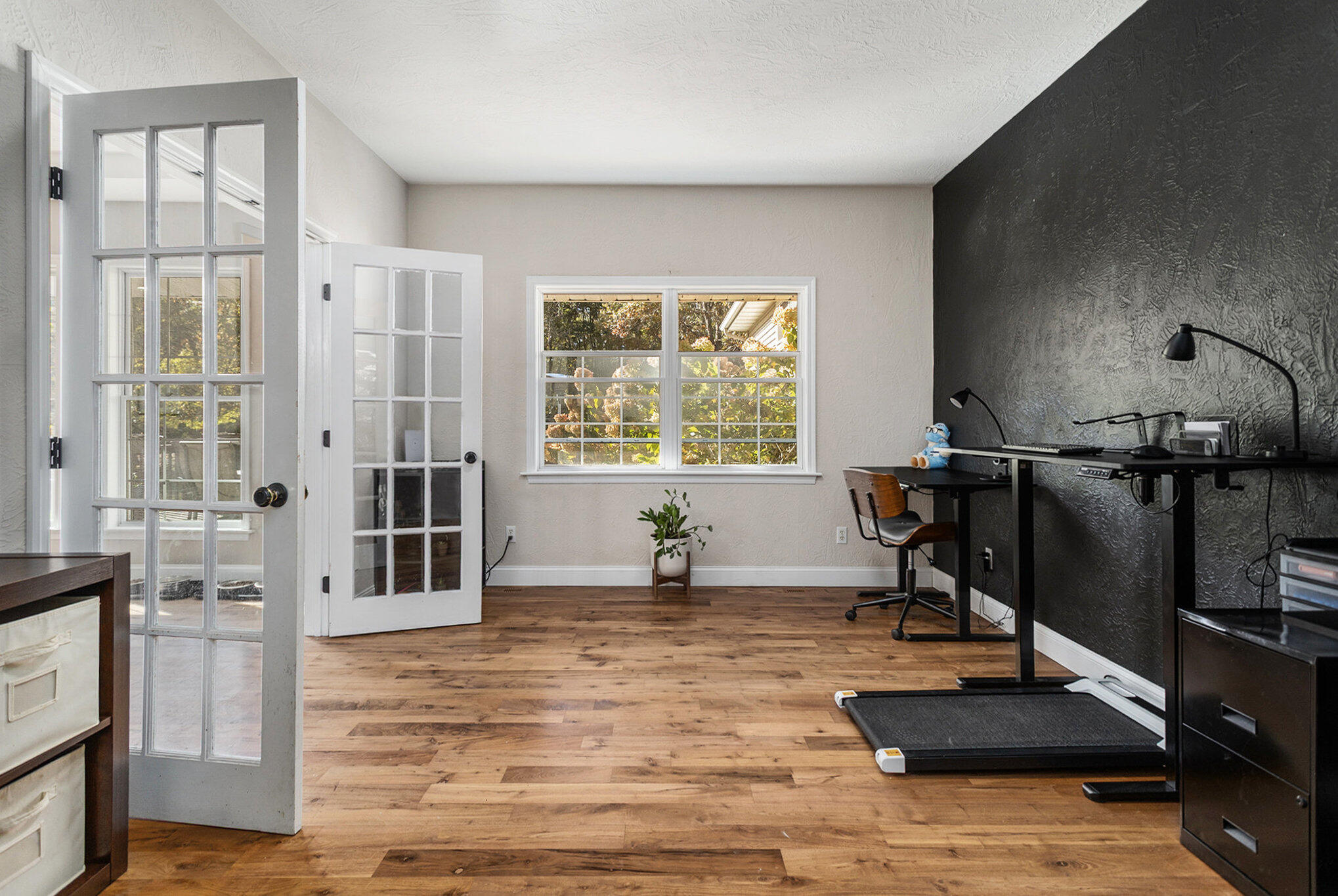 15627 13 Mile Road Battle Creek, MI 49014 - Photo 11 of 61 011_15627_13_mile_rd_battle_creek_mi_490