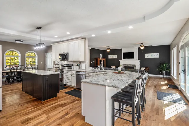 $750,000 | 15627 13 Mile Road, Battle Creek, MI 49014