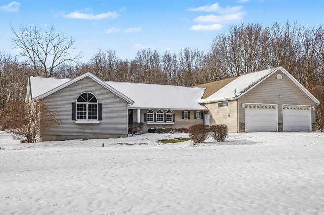 $750,000 | 15627 13 Mile Road, Battle Creek, MI 49014