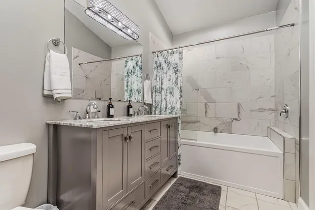 $750,000 | 15627 13 Mile Road, Battle Creek, MI 49014