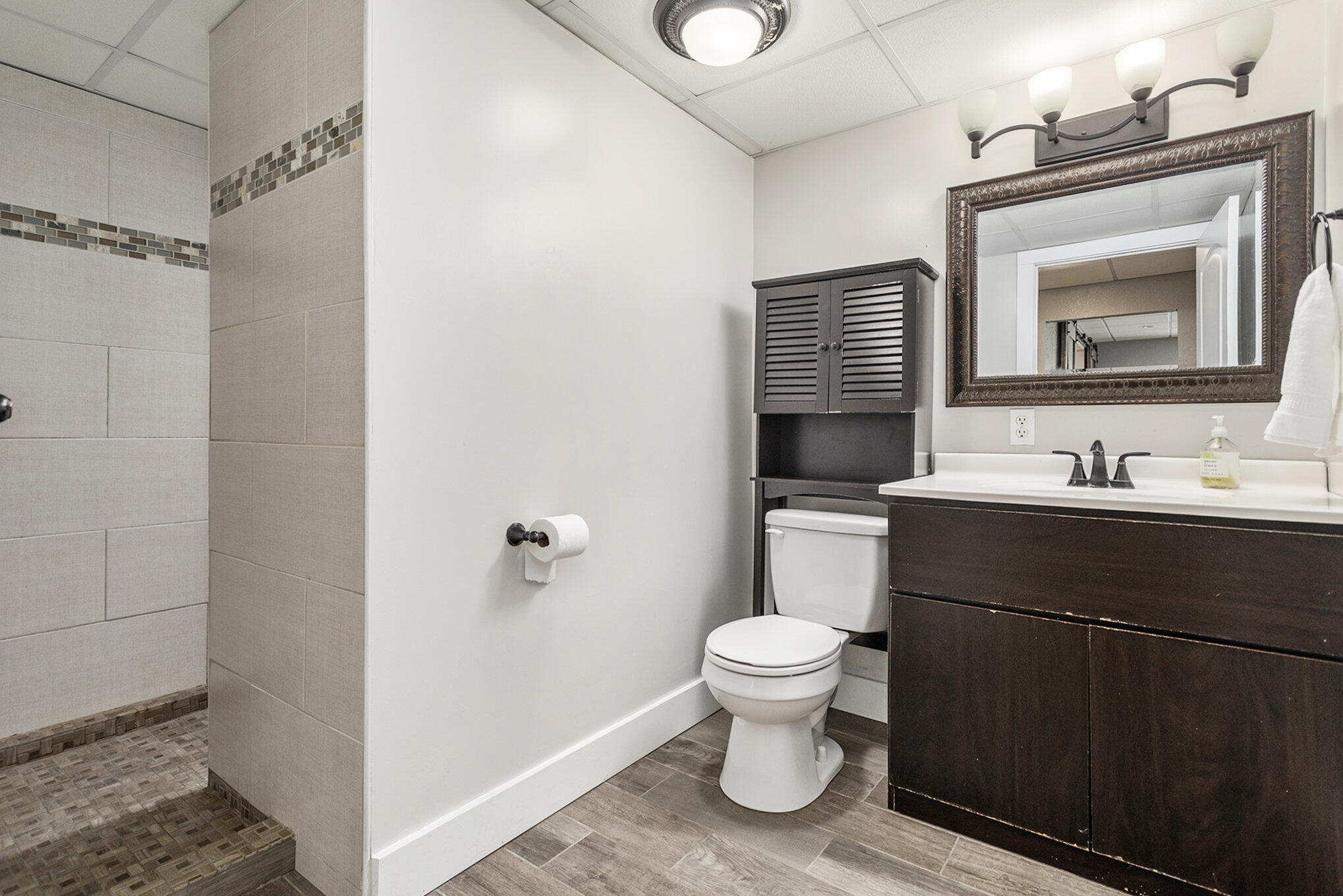 15627 13 Mile Road Battle Creek, MI 49014 - Photo 33 of 61 033_15627_13_mile_rd_battle_creek_mi_490