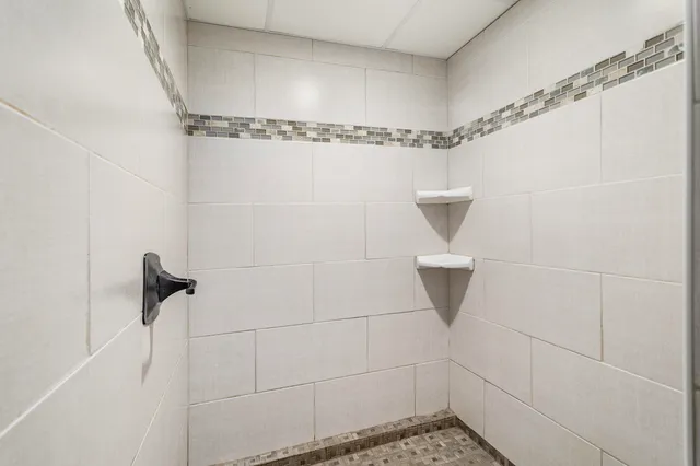 $750,000 | 15627 13 Mile Road, Battle Creek, MI 49014