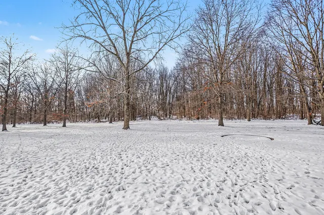 $750,000 | 15627 13 Mile Road, Battle Creek, MI 49014