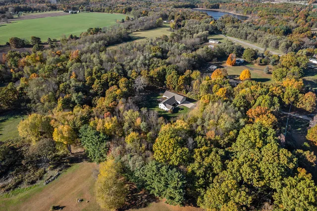 $750,000 | 15627 13 Mile Road, Battle Creek, MI 49014