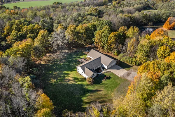 $750,000 | 15627 13 Mile Road, Battle Creek, MI 49014