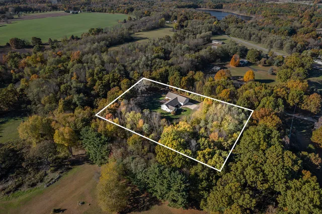 $750,000 | 15627 13 Mile Road, Battle Creek, MI 49014