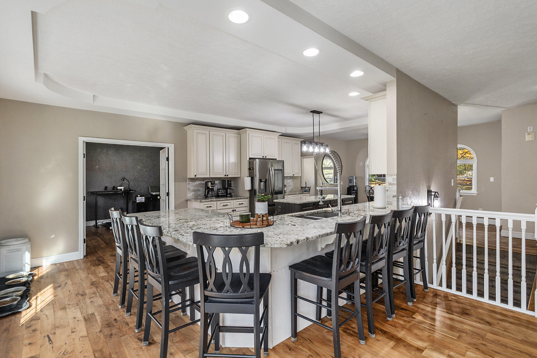 15627 13 Mile Road Battle Creek, MI 49014 - Photo 6 of 61 006_15627_13_mile_rd_battle_creek_mi_490