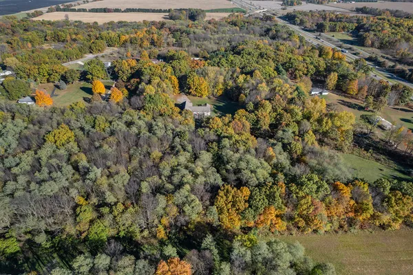 $750,000 | 15627 13 Mile Road, Battle Creek, MI 49014