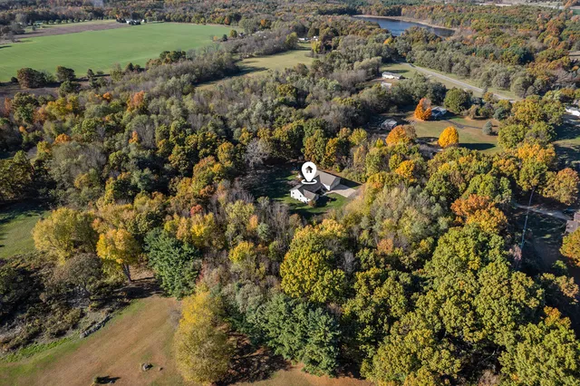 $750,000 | 15627 13 Mile Road, Battle Creek, MI 49014