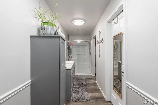 $635,000 | 960 Ridgetop Drive, Farmington, MO 63640