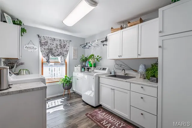 $635,000 | 960 Ridgetop Drive, Farmington, MO 63640