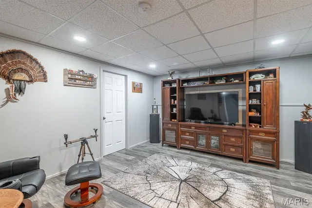 $635,000 | 960 Ridgetop Drive, Farmington, MO 63640