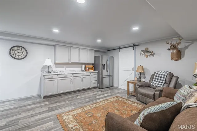 $635,000 | 960 Ridgetop Drive, Farmington, MO 63640