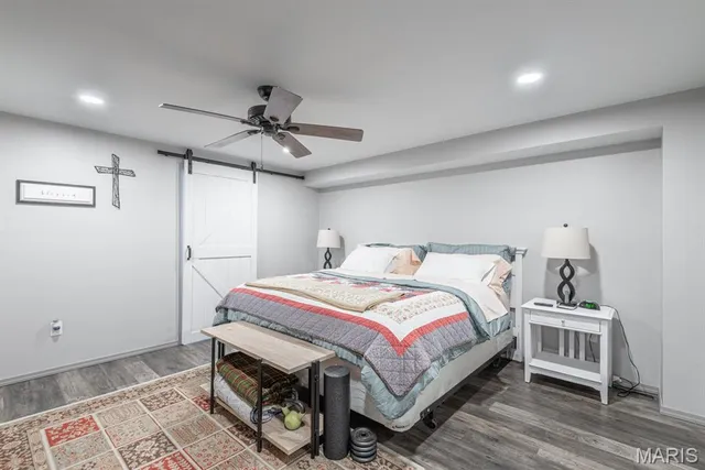 $635,000 | 960 Ridgetop Drive, Farmington, MO 63640