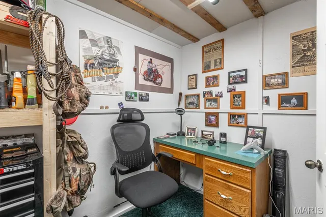 $635,000 | 960 Ridgetop Drive, Farmington, MO 63640