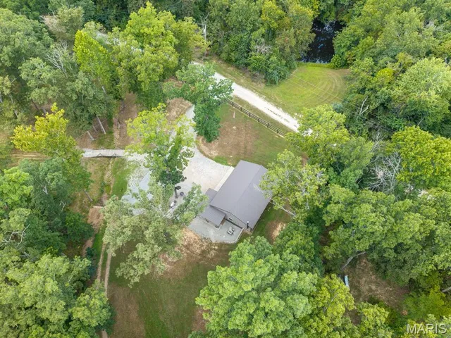 $635,000 | 960 Ridgetop Drive, Farmington, MO 63640