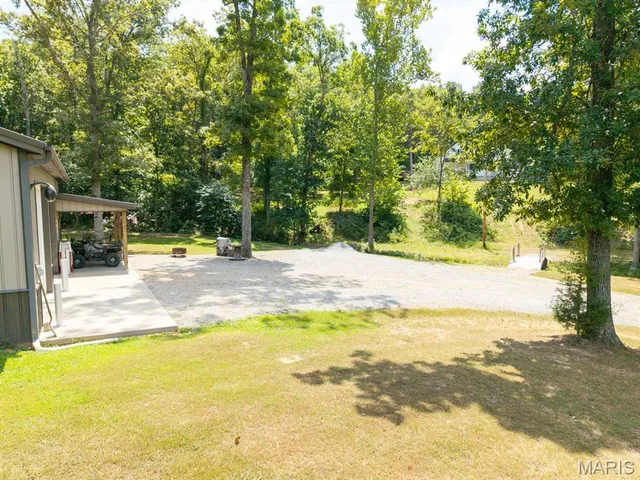 $635,000 | 960 Ridgetop Drive, Farmington, MO 63640