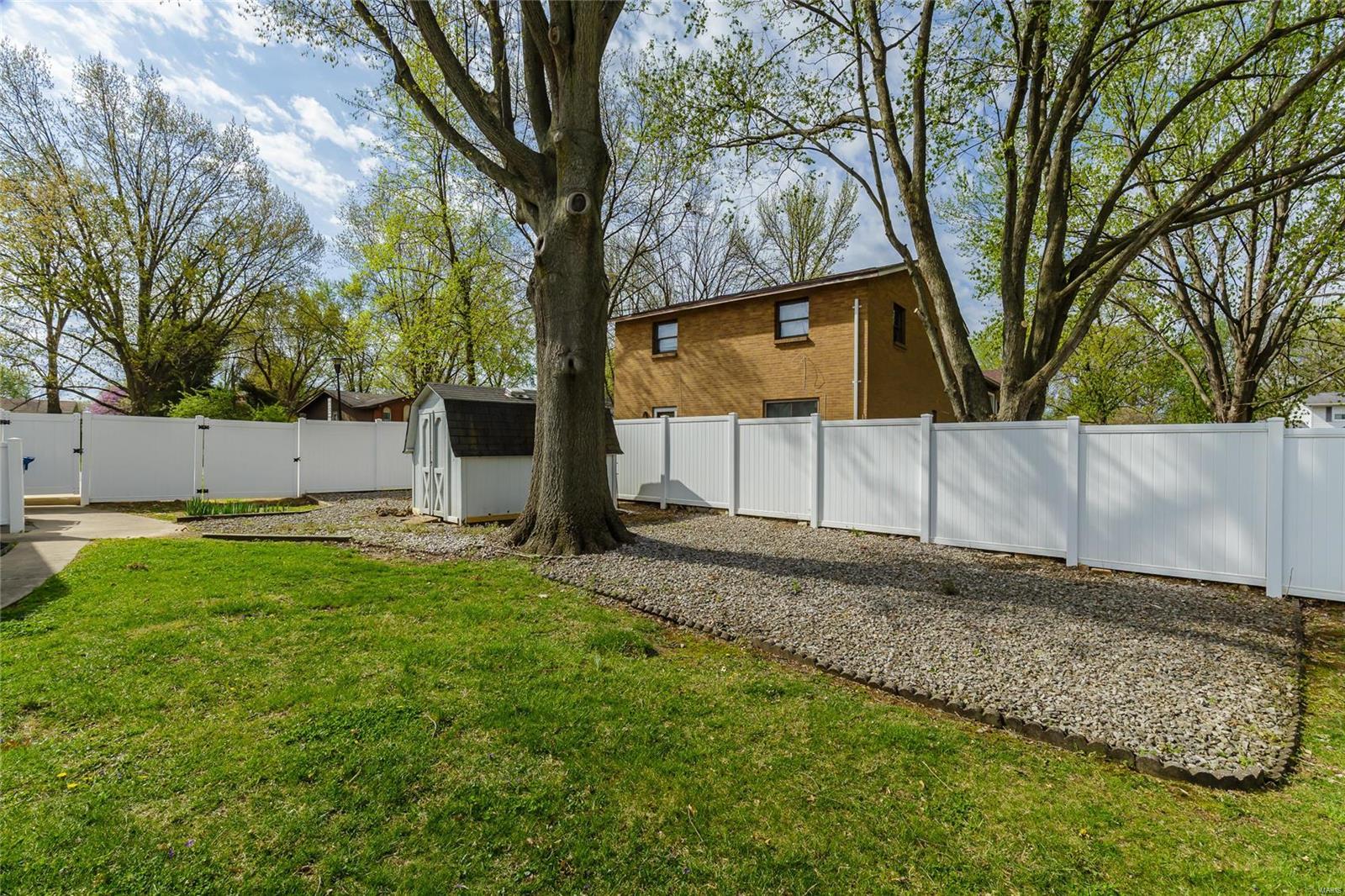 401 Hunters Ridge St. Charles, MO 63301 - Photo 47 of 49