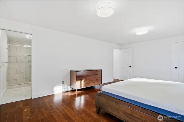 $1,890,000 | 6316 151st Avenue Northeast, Redmond, WA 98052