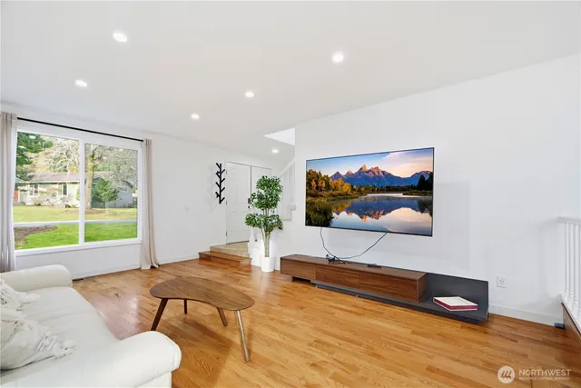 $1,890,000 | 6316 151st Avenue Northeast, Redmond, WA 98052