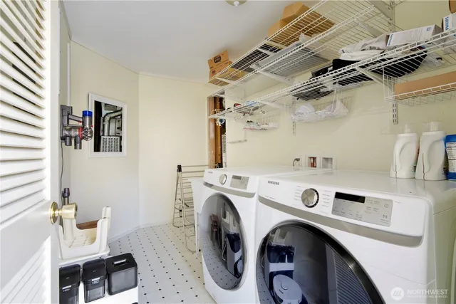 $1,890,000 | 6316 151st Avenue Northeast, Redmond, WA 98052