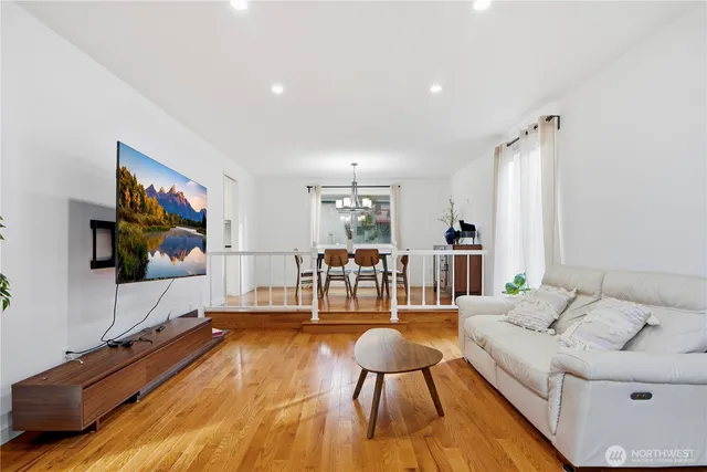 $1,890,000 | 6316 151st Avenue Northeast, Redmond, WA 98052