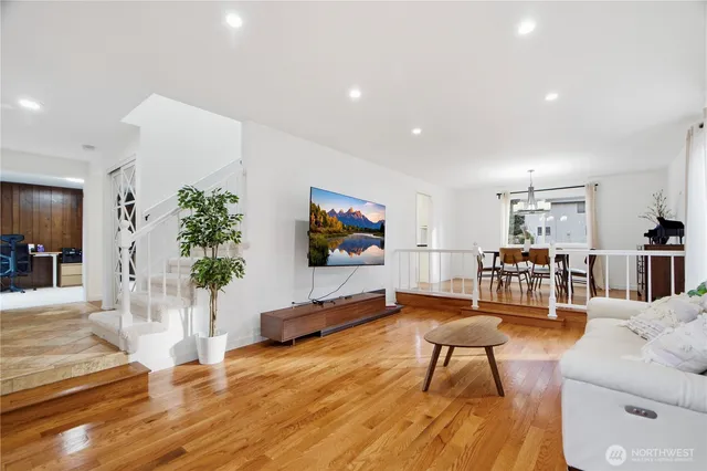 $1,890,000 | 6316 151st Avenue Northeast, Redmond, WA 98052