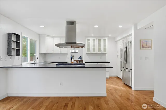 $1,890,000 | 6316 151st Avenue Northeast, Redmond, WA 98052