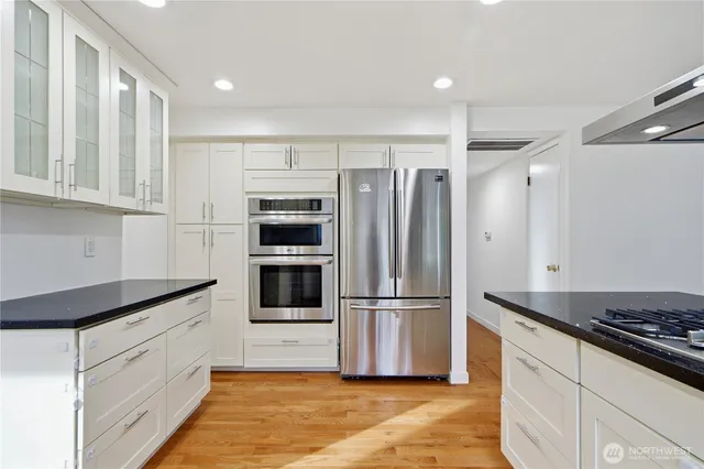 $1,890,000 | 6316 151st Avenue Northeast, Redmond, WA 98052