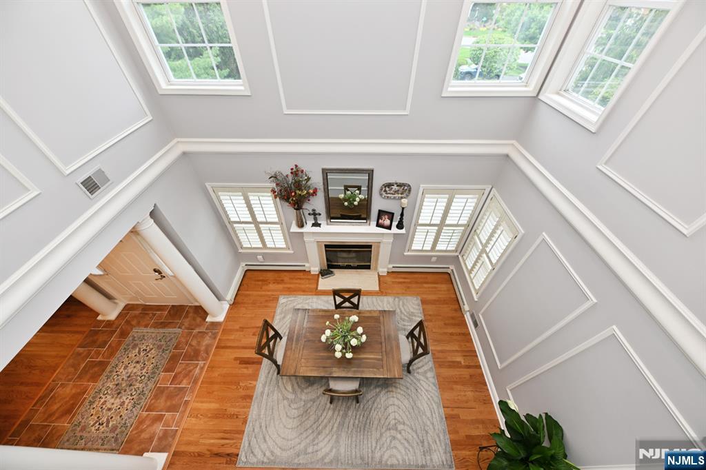 8 Hunter Road North Haledon, NJ 07508 - Photo 5 of 46 Gallery Image 5