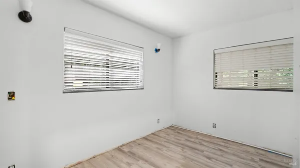 a view of a window in a room