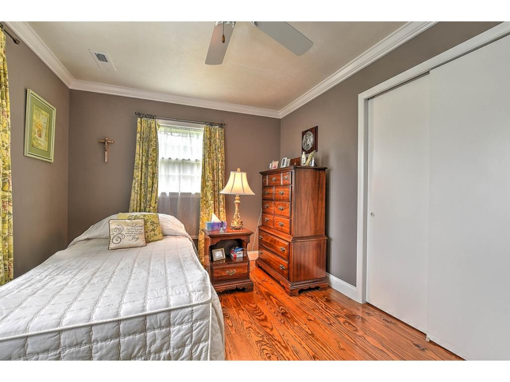 580 Pritchard Road Limestone, TN 37681 - Photo 21 of 28 Photo 21