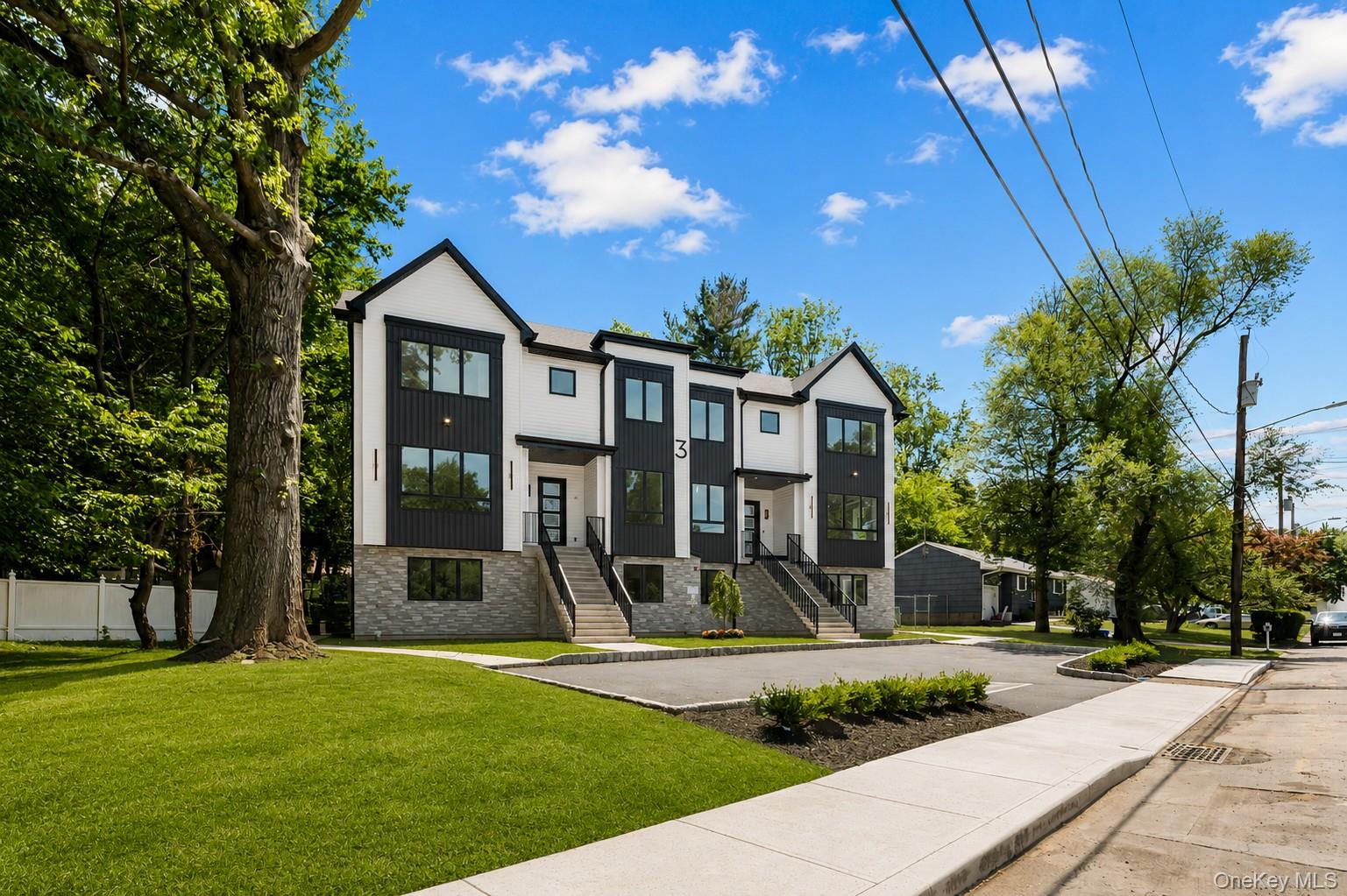 3 Greene Road Spring Valley, NY 10977 - Photo 2 of 50