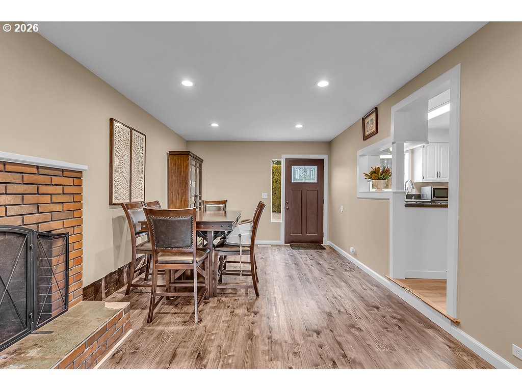 5900 Highway 211 Hubbard, OR 97032 - Photo 15 of 48