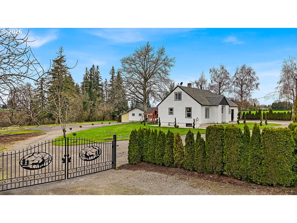 5900 Highway 211 Hubbard, OR 97032 - Photo 2 of 48