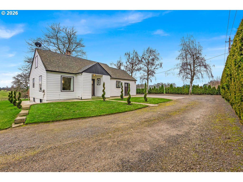 5900 Highway 211 Hubbard, OR 97032 - Photo 36 of 48