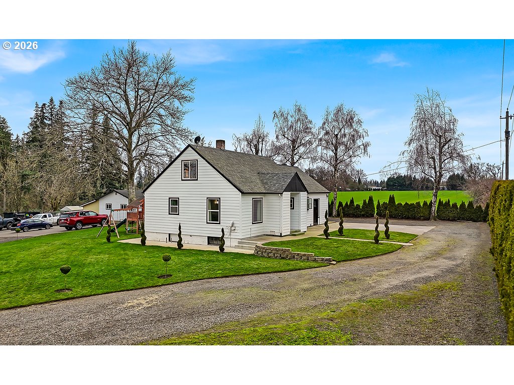 5900 Highway 211 Hubbard, OR 97032 - Photo 39 of 48