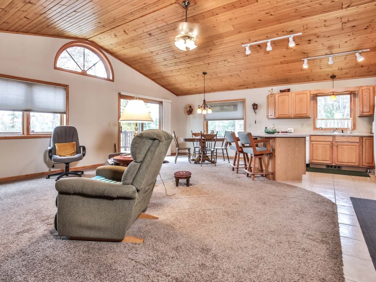 526 Spring Lake Road Eagle River, WI 54521 - Photo 10 of 43 Gallery Image 10
