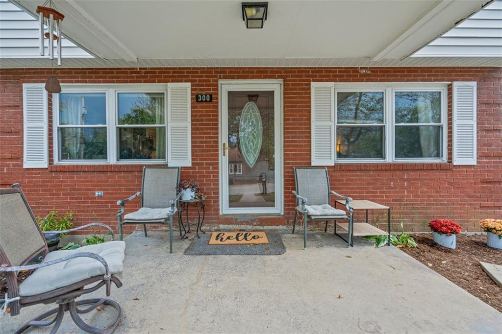 300 Sunset Boulevard Washington, PA 15301 - Photo 4 of 38 a view of a house with lounge chair